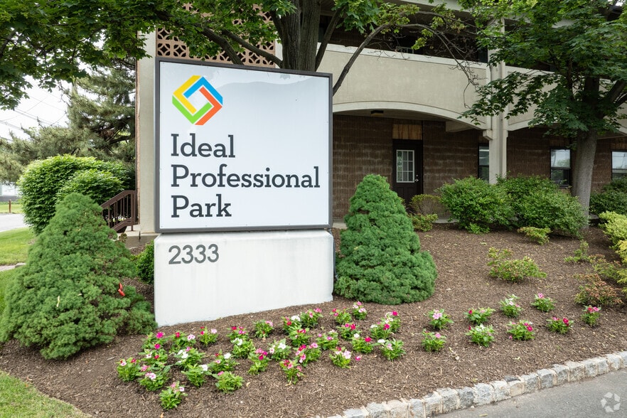 More Photos Of 2333 Morris Ave, Union Township Unknown For Lease