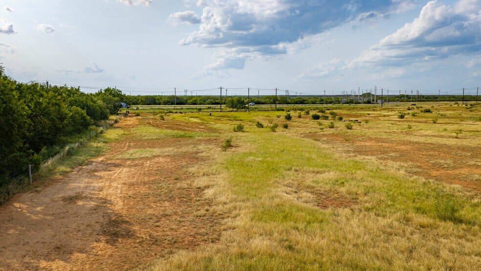 More Photos Of 175 County Road 1151, Pearsall Land For Sale