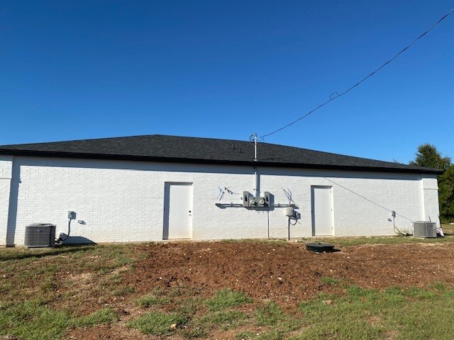 More Photos Of 391 Mill Creek Dr, Salado Office For Lease