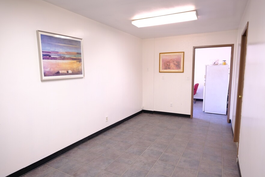 More Photos Of 8266 Sultana Ave, Fontana Warehouse For Sale