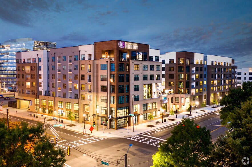 More Photos Of 101 W Morehead St, Charlotte Apartments For Lease