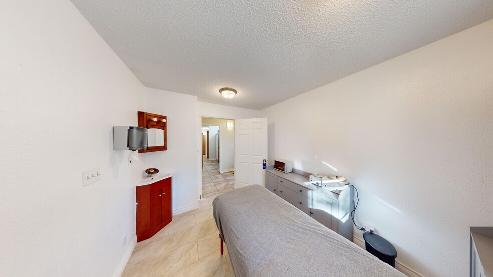 More Photos Of 191 Wyoming St, Lander Office For Sale