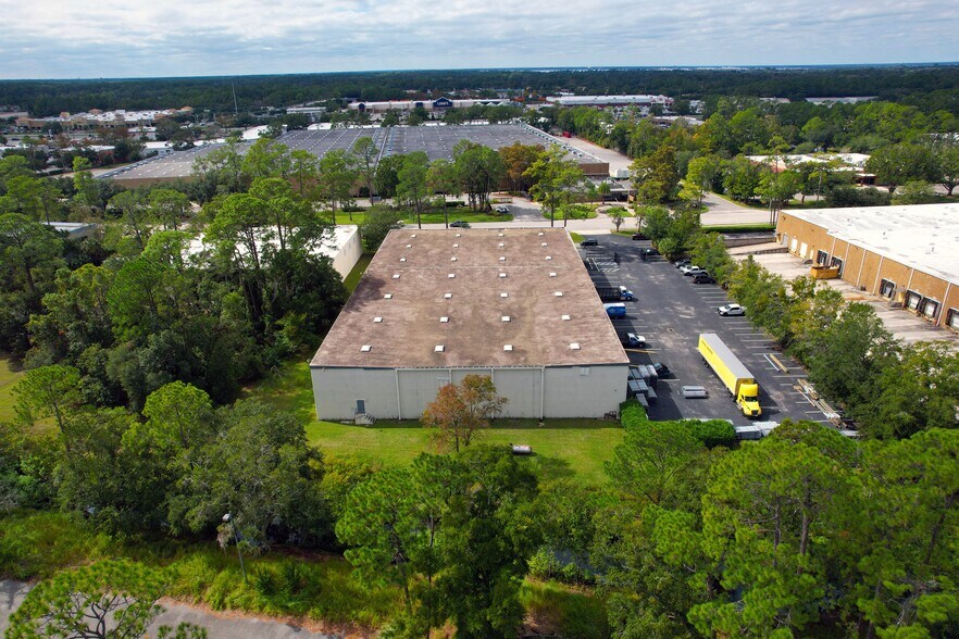 More Photos Of 8051 Bayberry Rd, Jacksonville Warehouse For Sale