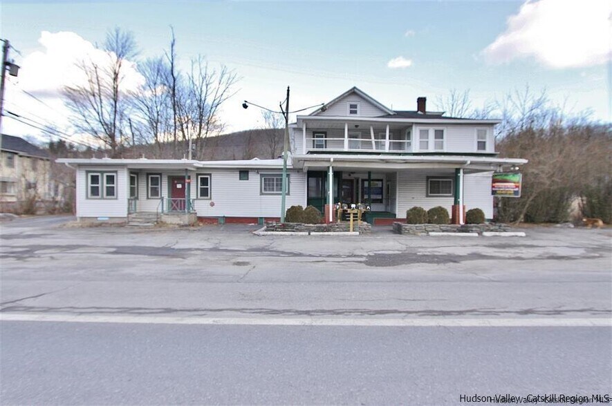 Primary Photo Of 4072 State Route 28, Boiceville Restaurant For Sale