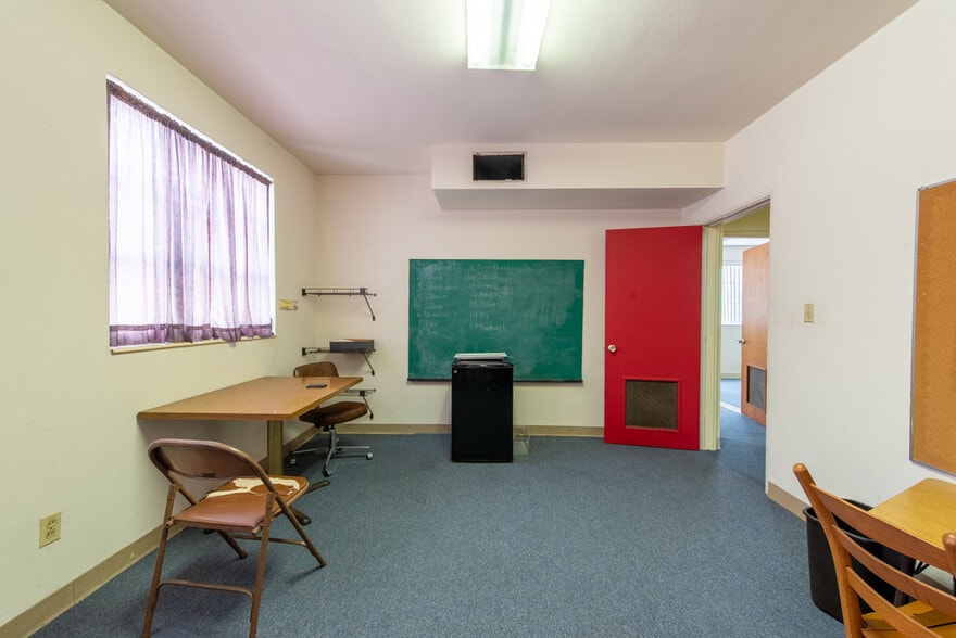 More Photos Of 4608 N Nebraska Ave, Tampa Religious Facility For Sale