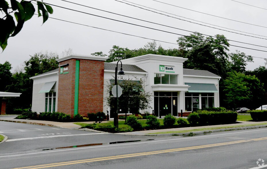 More Photos Of 54 Boston Post Rd, Wayland Bank For Lease