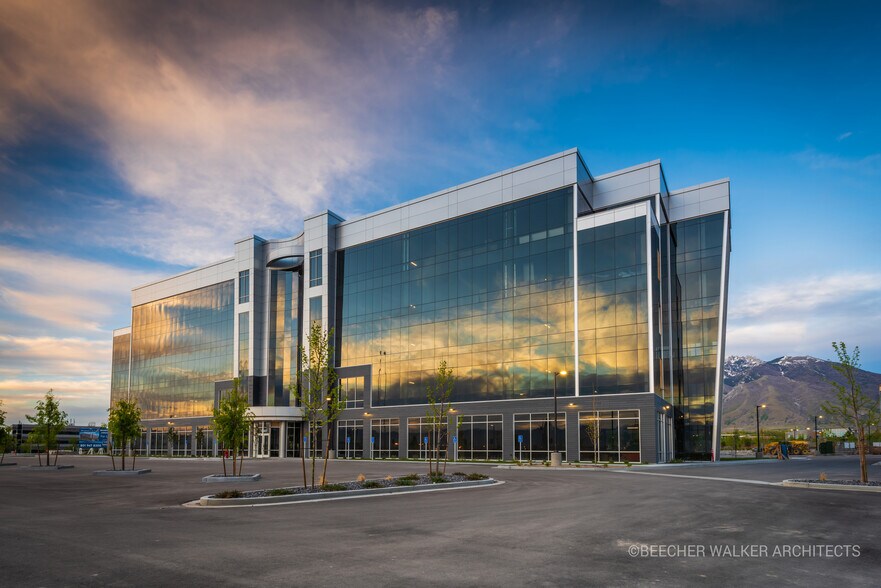 Primary Photo Of 13907 S Minuteman Dr, Draper Office For Lease