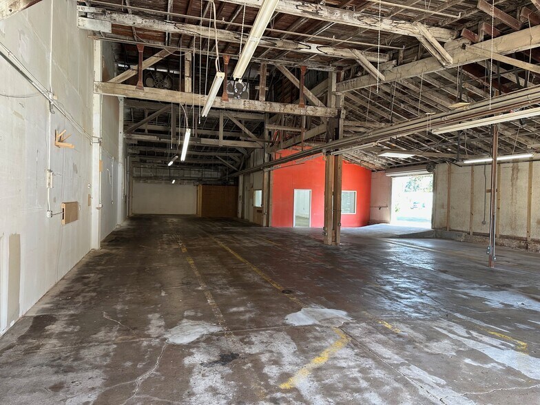 More Photos Of 2650 Rosselle St, Jacksonville Unknown For Lease