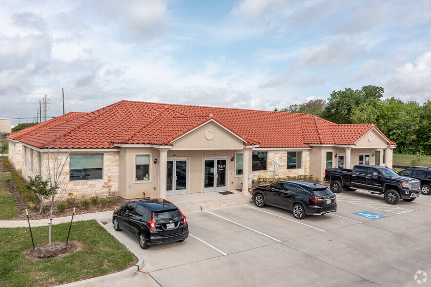 More Photos Of 2743 Smith Ranch Rd, Pearland Medical For Lease