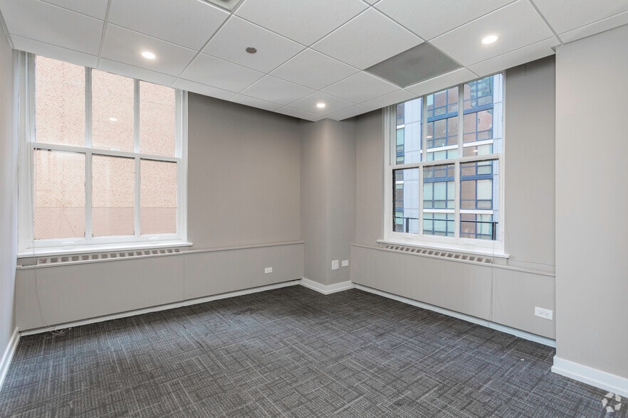 Photo of 15th Floor Ste 1520