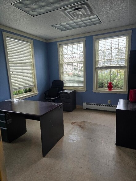 More Photos Of 87 Main St, East Millinocket Healthcare For Sale