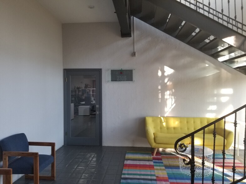 More Photos Of 2301-2323 W 190th St, Redondo Beach Industrial For Lease