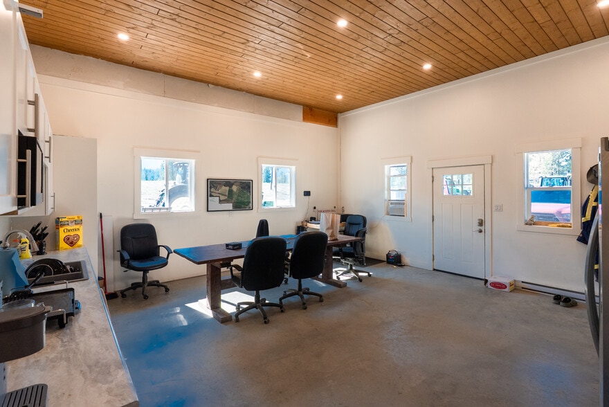 More Photos Of 525 Barnhartvale Rd, Kamloops Land For Sale