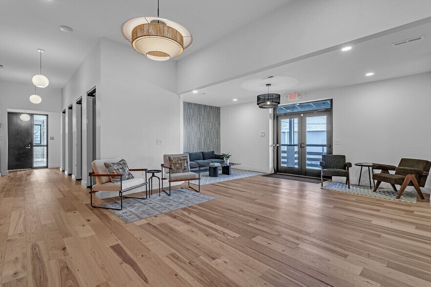 More Photos Of 915 Bridge St, Winston-Salem Office For Lease