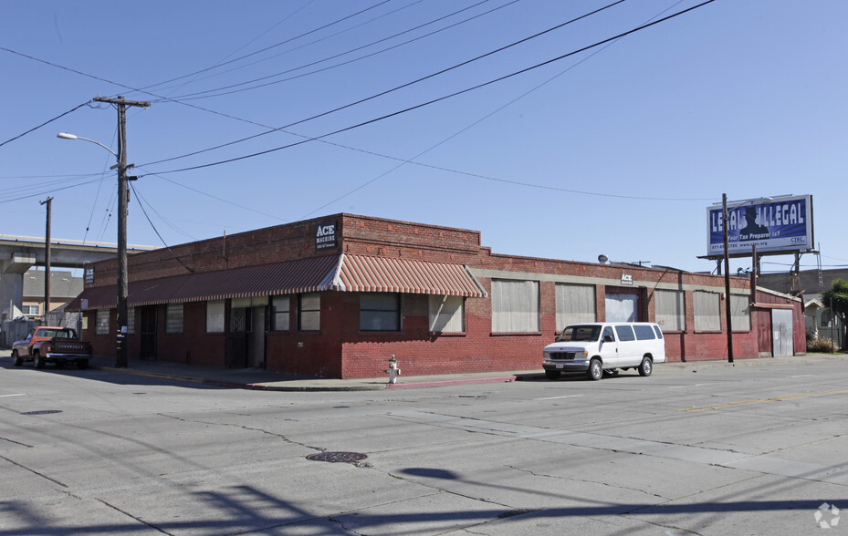 Primary Photo Of 1000 40th Ave, Oakland Manufacturing For Sale