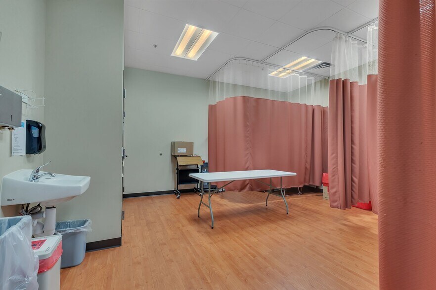 More Photos Of 6600 State Highway 29 S, Alexandria Medical For Lease