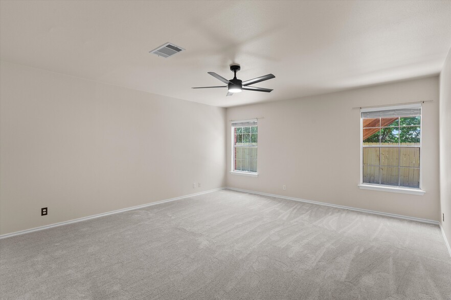 More Photos Of 201 Covala Dr, Cedar Park Specialty For Sale