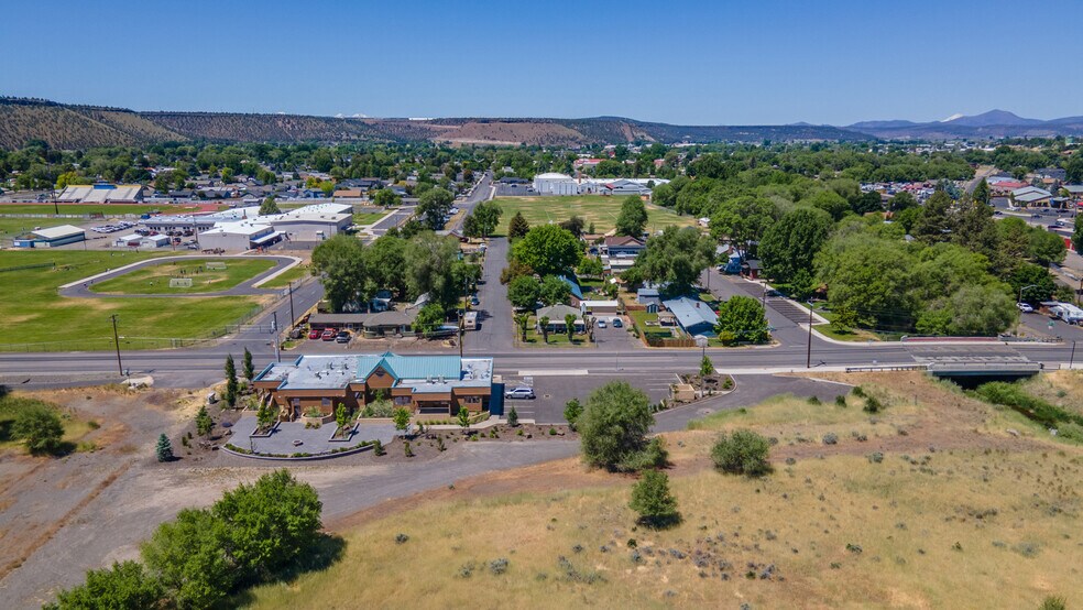 More Photos Of SE Combs Flat Rd, Prineville Land For Sale