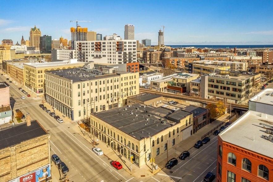 More Photos Of 184-196 S 2nd St, Milwaukee Apartments For Lease