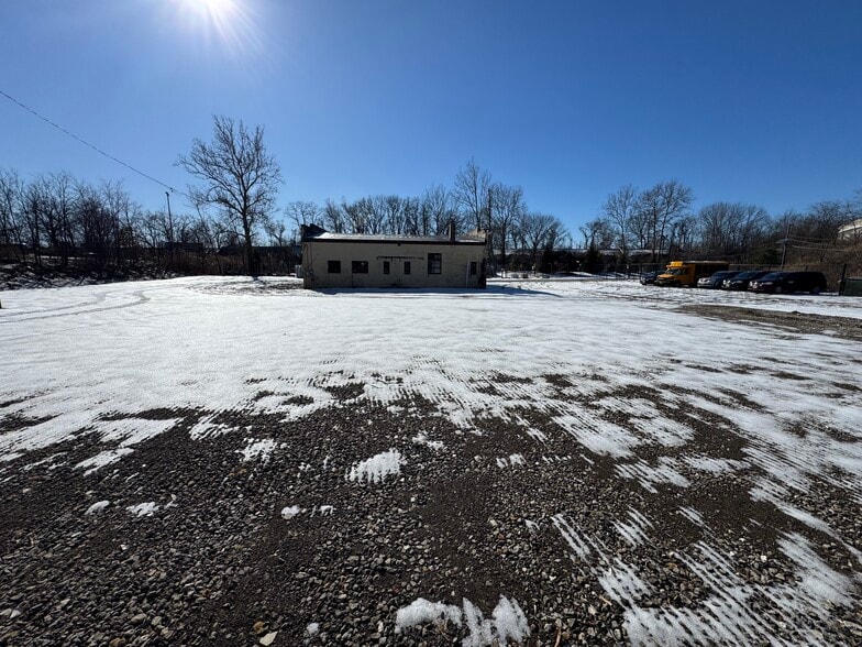 Primary Photo Of 1 Kingsland Ave, Clifton Warehouse For Lease