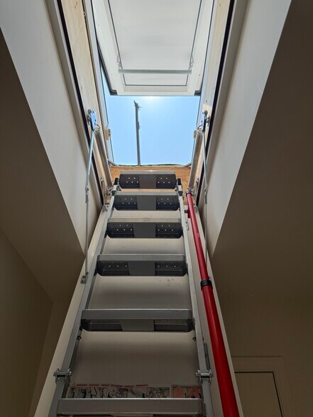 More Photos Of 205 W Galena Blvd, Aurora Storefront Retail Residential For Sale