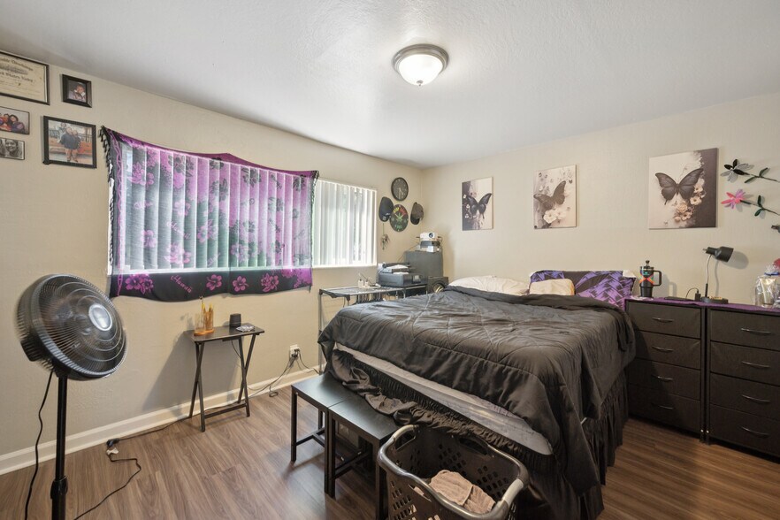 More Photos Of 550 Berry Ave, Hayward Apartments For Sale