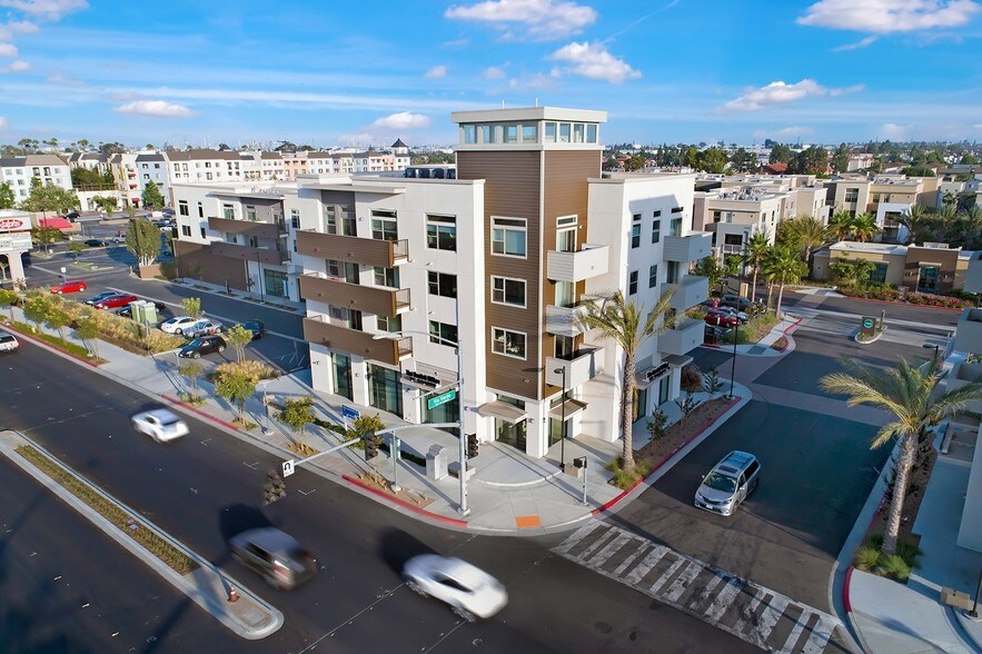 More Photos Of 612-620 E Carson St, Carson Apartments For Lease