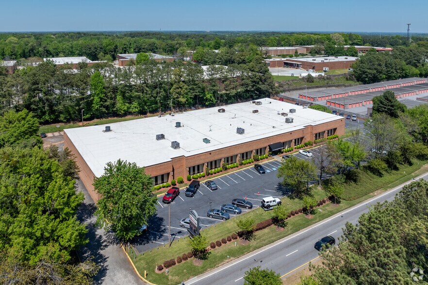 More Photos Of 2558 Mountain Industrial Blvd, Tucker Distribution For Sale