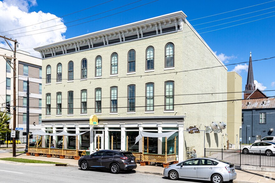 More Photos Of 601 E Jefferson St, Louisville Hotel For Lease