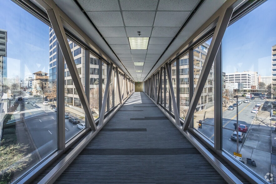 Photo of 16th Floor Ste 1680