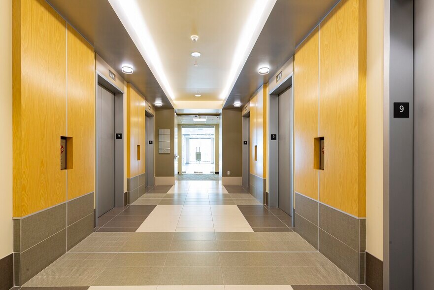 More Photos Of 621 Capitol Mall, Sacramento Office For Lease