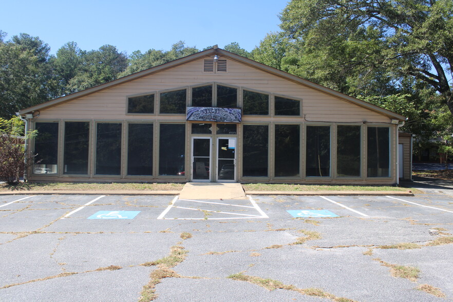 Primary Photo Of 5755 Old National Hwy, College Park Freestanding For Lease