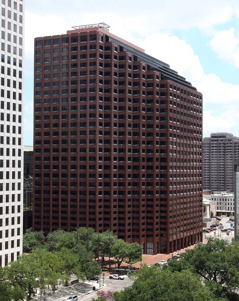 More Photos Of 601 Poydras St, New Orleans Office Residential For Lease