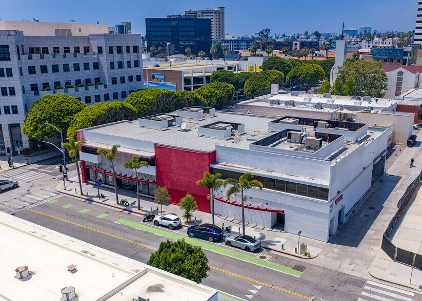 More Photos Of 1251 4th St, Santa Monica Storefront For Sale