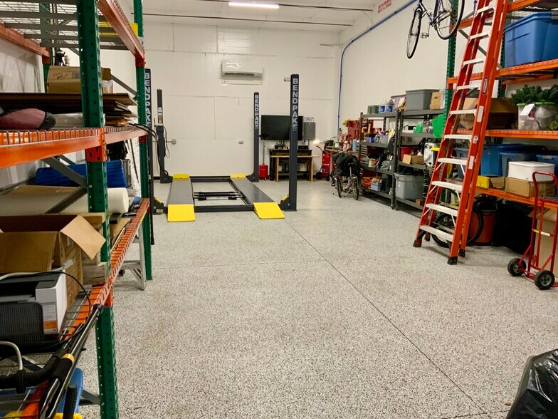 More Photos Of 7030 San Casa Drive Unit #7, Englewood Self Storage For Sale