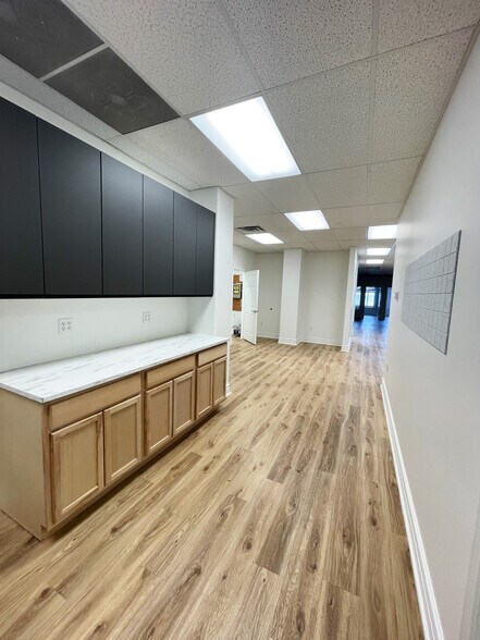 More Photos Of 250 W Center St, Provo Office Residential For Lease