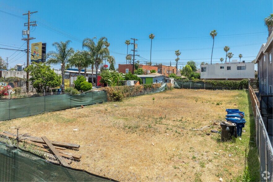 More Photos Of 1420 S Cochran Ave, Los Angeles Land For Sale