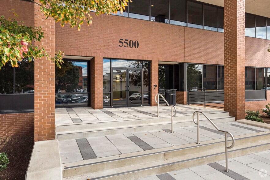 More Photos Of 5500 Cherokee Ave, Alexandria Office For Lease