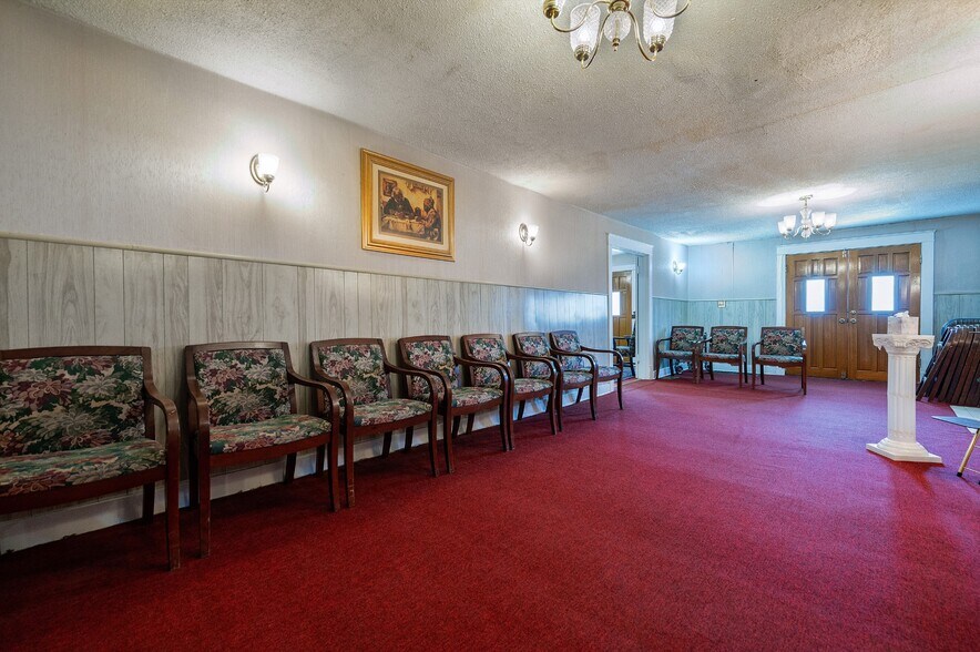 More Photos Of 1404 Jefferson St, Nashville Funeral Home For Sale