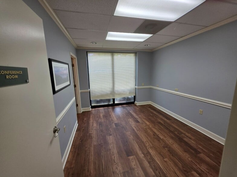 More Photos Of 2711 Randolph Rd, Charlotte Medical For Sale