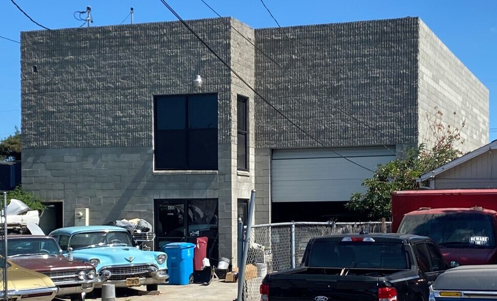 Primary Photo Of 430 Macarthur Ave, Redwood City Service For Sale