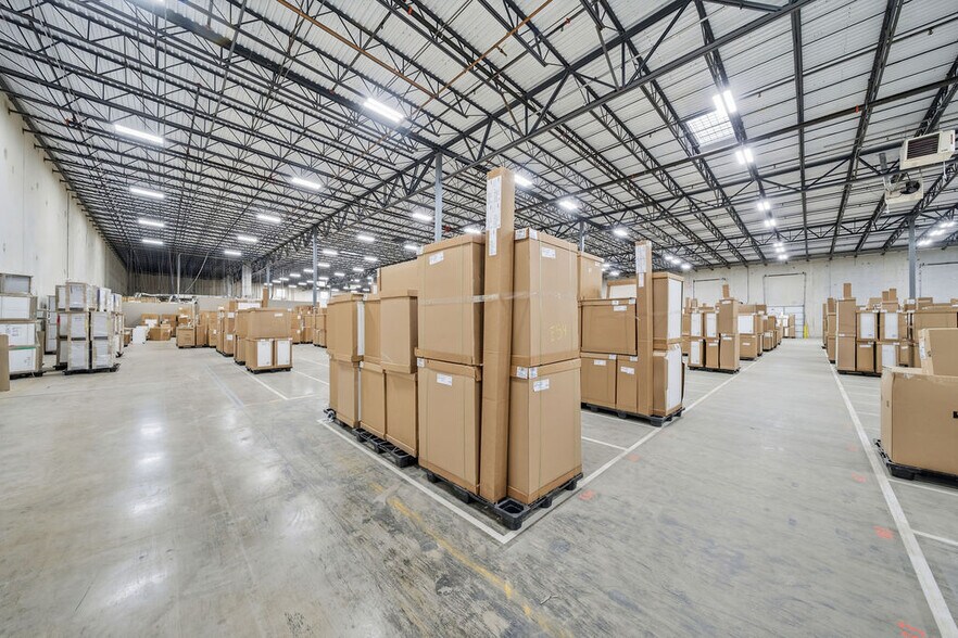 More Photos Of 5500 Mid Cities, Schertz Warehouse For Lease