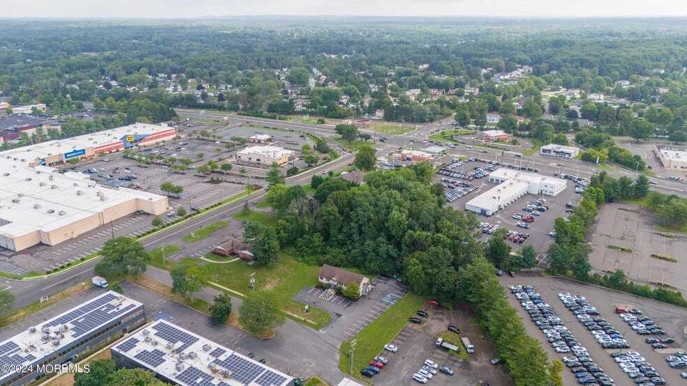 More Photos Of 98 Craig Rd, Manalapan Township Office For Sale