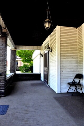 More Photos Of 208 N Park St, Streator Storefront Retail Residential For Sale