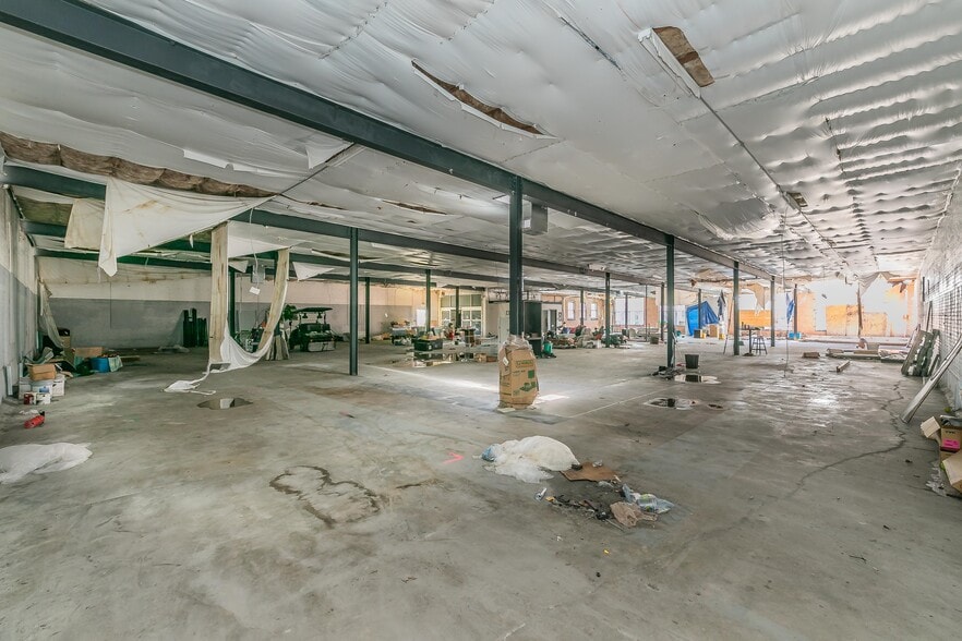 More Photos Of 1820 Canton St, Dallas Warehouse For Lease