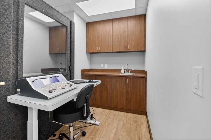 More Photos Of 5150 Linton Blvd, Delray Beach Medical For Lease