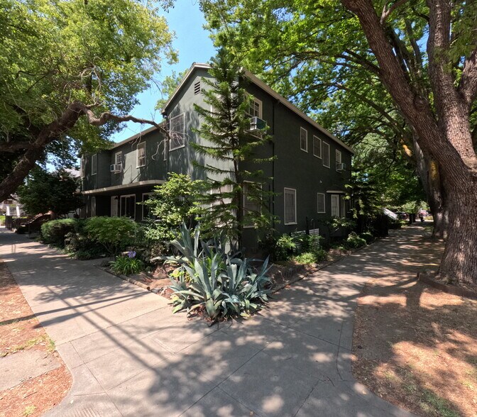 More Photos Of 2000 6th St, Sacramento Apartments For Sale