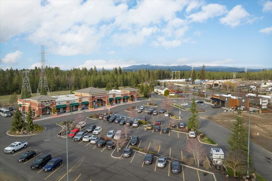 More Photos Of 10925 N Newport Hwy, Spokane Freestanding For Lease