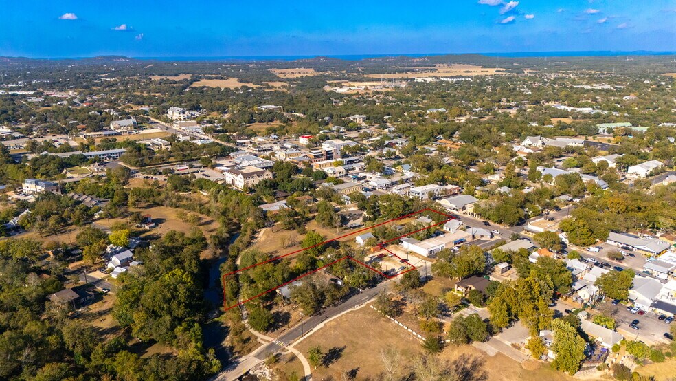 More Photos Of 322 S Main St, Boerne General Retail For Sale