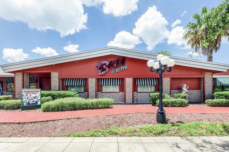 More Photos Of 1351 S Orlando Ave, Maitland Restaurant For Sale